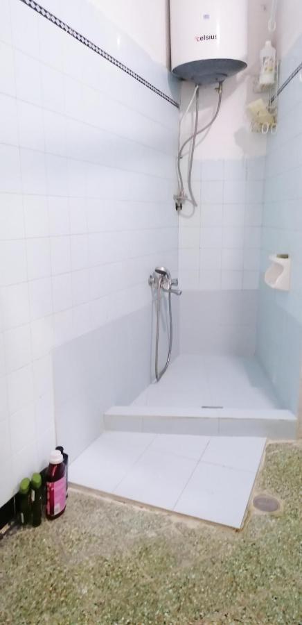 Shared Rooms Near Acropolis And Monastiraki 아테네 외부 사진